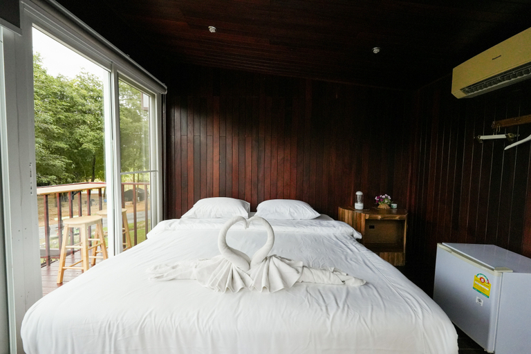 Bedroom 2, 19 Degrees Resort, Kanchanaburi, Sai Yok