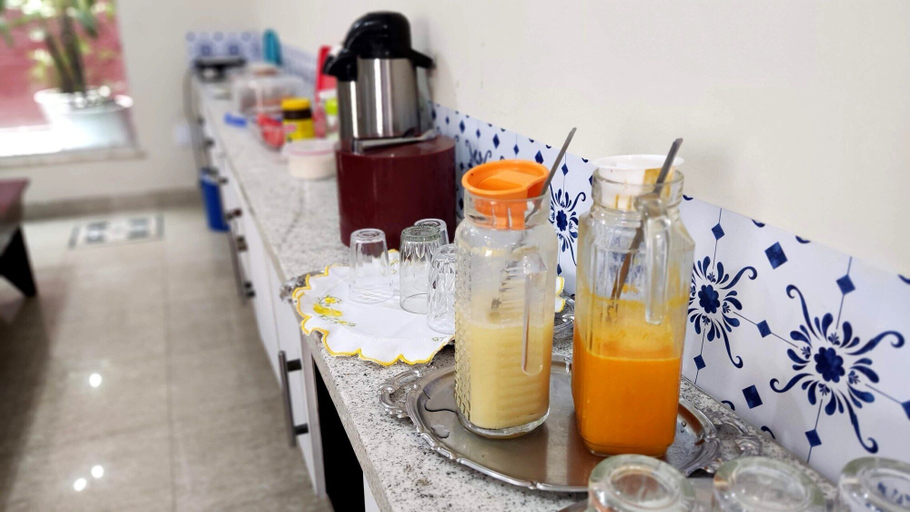 Food & Drinks 5, Tanan Hostel, São Luis