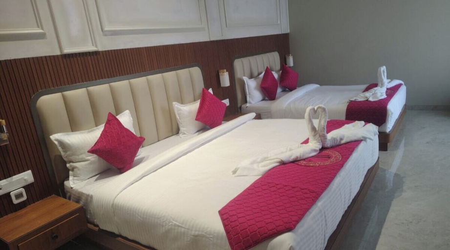 Room 5, Hotel Tanishka INN, Mathura