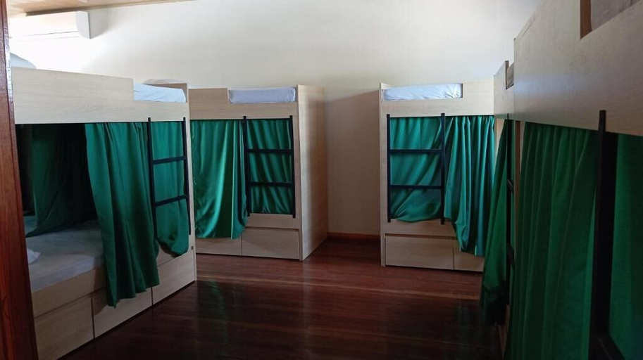 Bedroom 2, Angatu Hostel Service, Maués