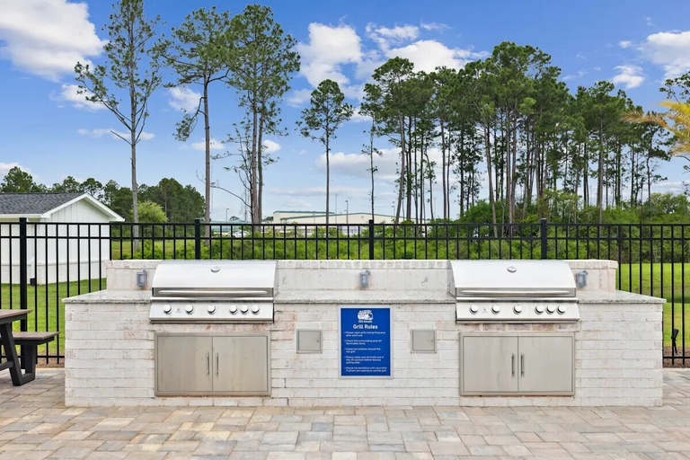 BBQ/picnic area, Landing Santa Rosa Beach, Walton