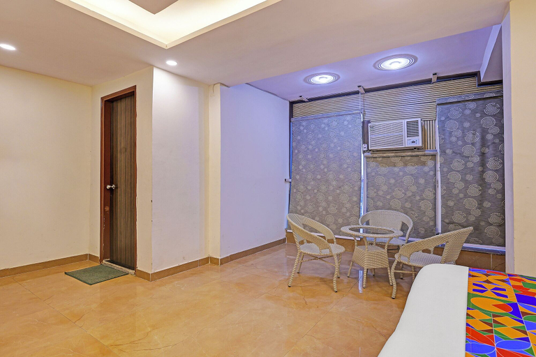 Room 2, Fabhotel Moonlight & Banquets, Ghaziabad