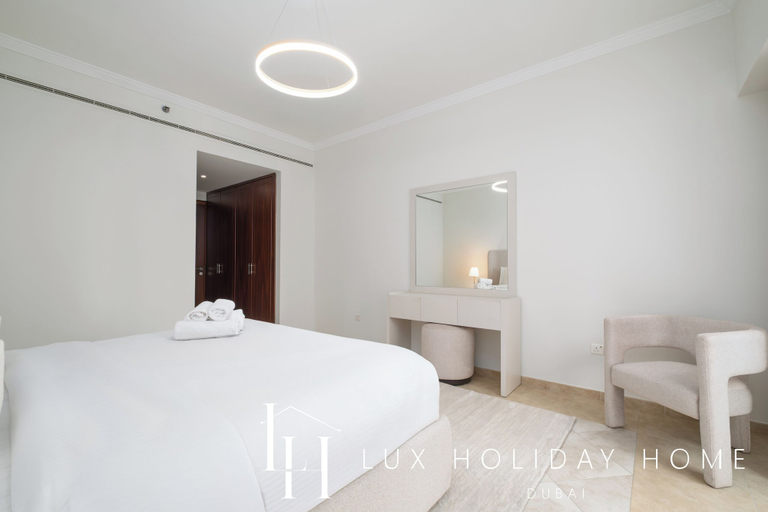 Room 2, LUX The Al Seef Marina Suite 2, Dubai