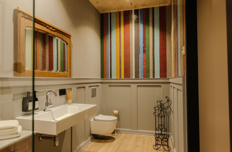 Bathroom 3, Hotel Bent, Oisterwijk
