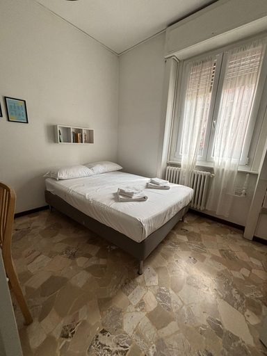 Room 4, Cosy Studio Quick Metro Ride to Centre, Milano