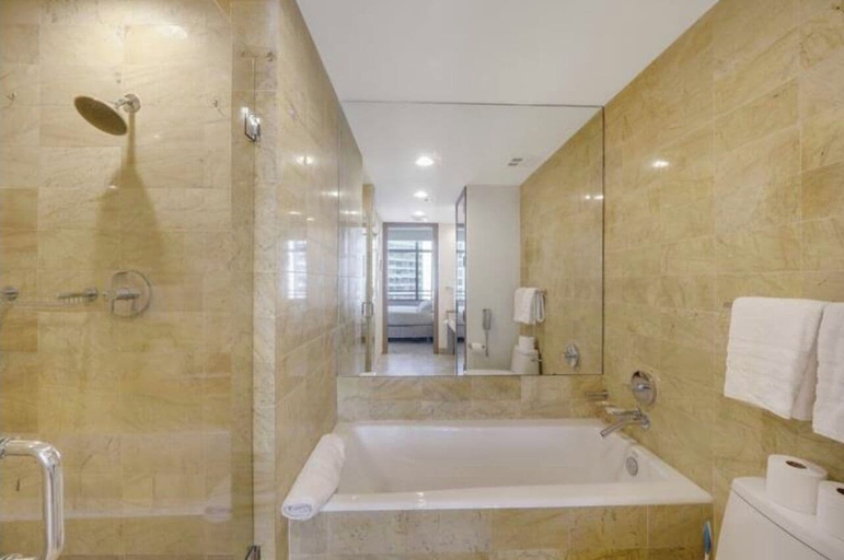 Bathroom 2, Brickell Arch Sea View Balcony Free Parking by Palermo Home Miami, Miami-Dade