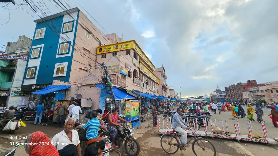 Others 2, the santosh inn, Puri