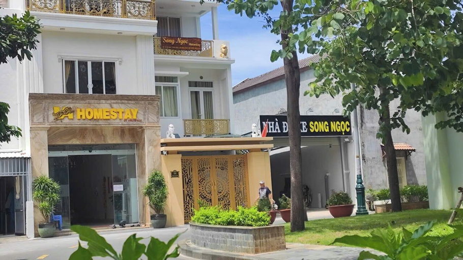 Front of property 5, Song Ngoc Hotel Phan Thiet, Phan Thiết