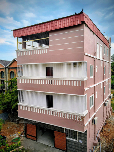 Front of property, Le Avirah, Viluppuram