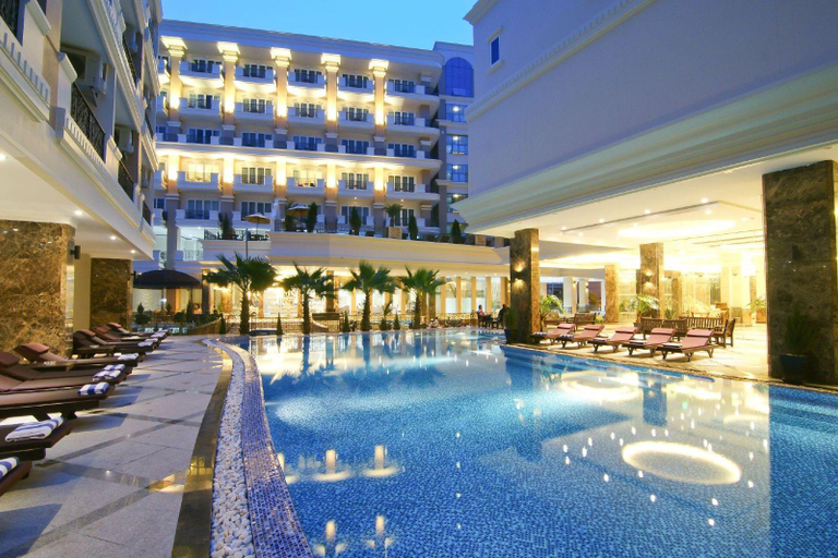 Attractions, CT Suite, Pattaya