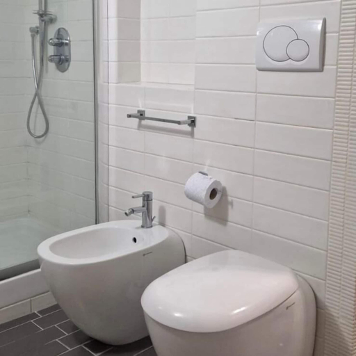 Bathroom 4, Maison Michela Sorrento, Napoli
