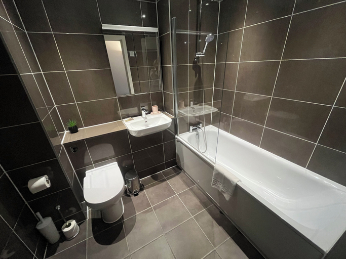 Bathroom 2, National at Ealing Broadway, London