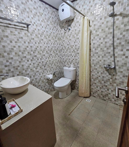 Bathroom 5, MAILAKU HOUSE, Badung