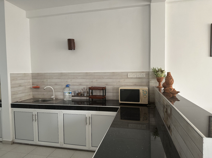 Private kitchen, Sky Line Guest, Akmeemana