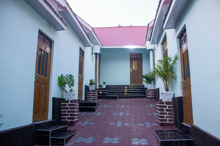 Front of property 2, SANAWARI LODGE, Meru
