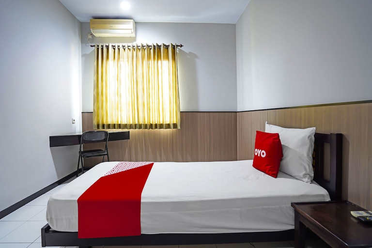 Bedroom 5, Hotel O Anugerah, Jember
