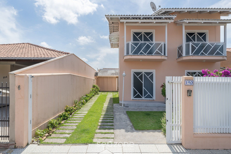 Exterior 5, 5BR Home w/ Pool in Penha Center Bsl190, Penha