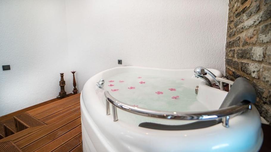 Bathroom 3, Almina Garden Boutique, Bodrum