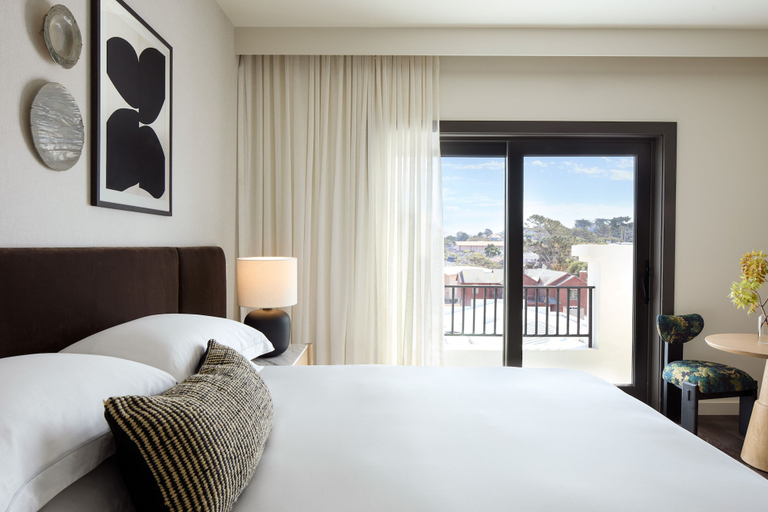 Room 4, Kimpton MIRADOR PACIFIC GROVE MONTEREY by IHG, Monterey