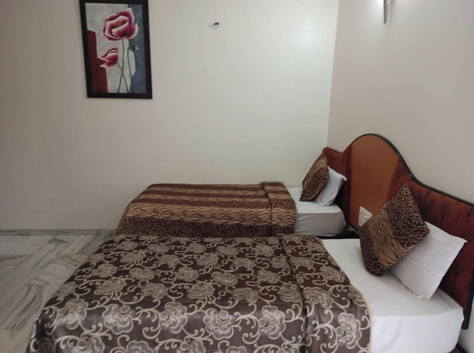 Room 3, Hotel Dwarika Inn, Rajkot