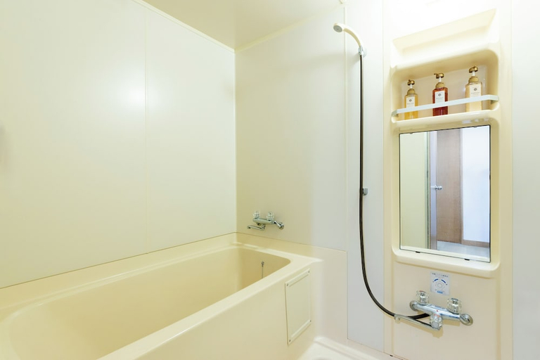 Bathroom 5, Yukyou no hibiki YUSAI, Minamioguni