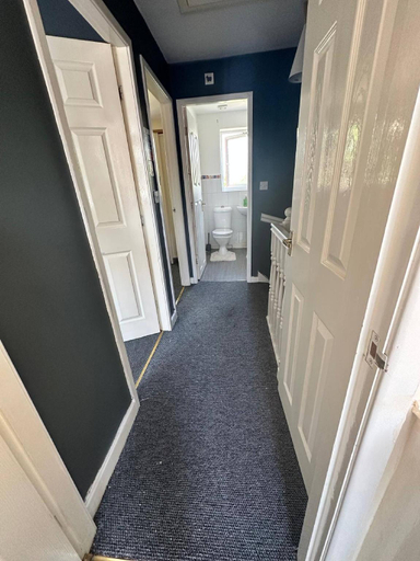 Bathroom 3, 3 Bed Entire House - Runcorn, Halton