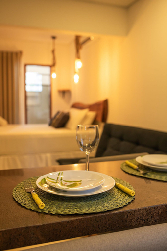 Room 4, Paulo Diniz, Itacaré
