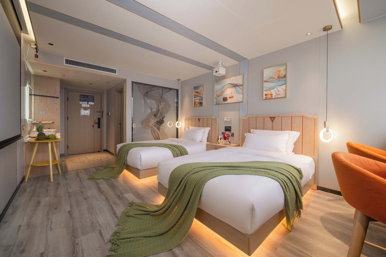 Room 4, Bohan Shenhua Riverside Resort Hotel, Xishuangbanna Dai