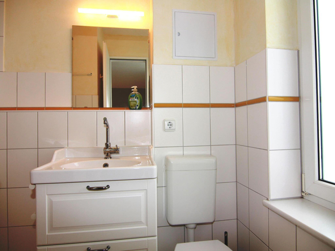 Bathroom 3, Ferienwohnung Kleiner Seestern in Wiek, Vorpommern-Rügen