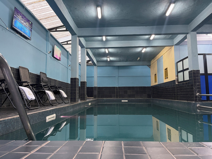 Pool 3, C3 Resort Hotel Foumbot, Noun