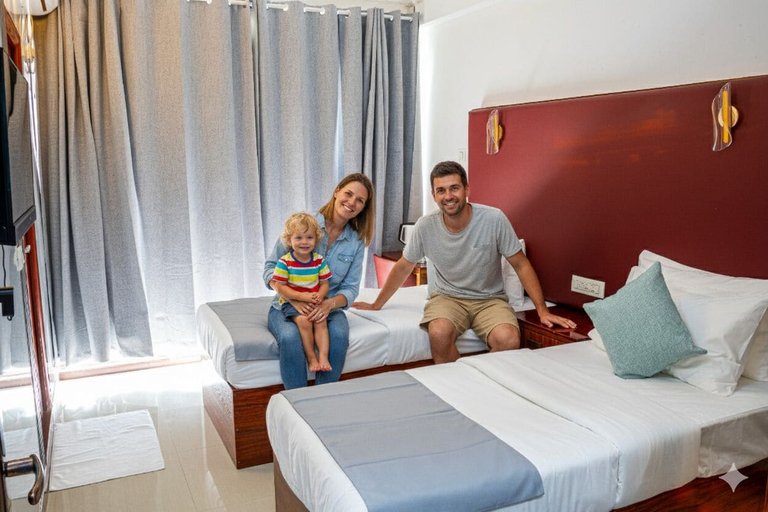 Room 4, Terminal 27, Malé