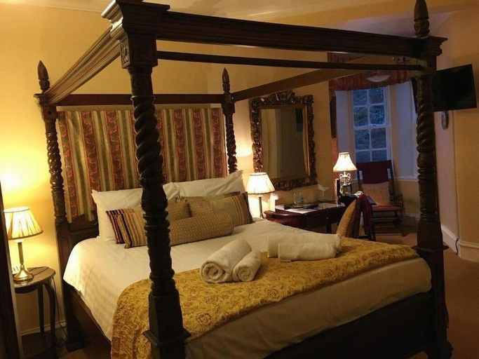 Bedroom 2, Dalmunzie Castle Hotel, Perthshire and Kinross