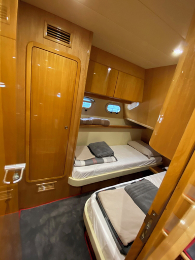 Room 5, MOTORYACHT RAFFAELLI BONITA, Trieste