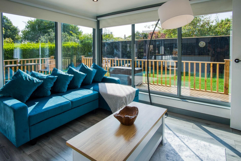 Floor plan 4, Cedars Lodge - Hot Tub - Penally - Tenby, Pembrokeshire