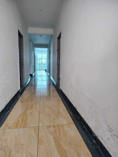 Lobby 5, Royal Galaxy Hotel, Sikar