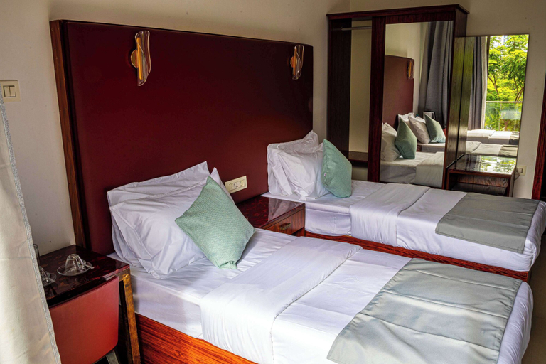 Room 3, Terminal 27, Malé