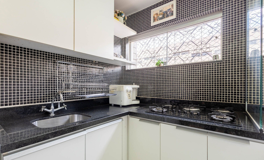 Private kitchen 4, Apt w/ Self Check-in in Asa Sul Sqs0108, Brasília