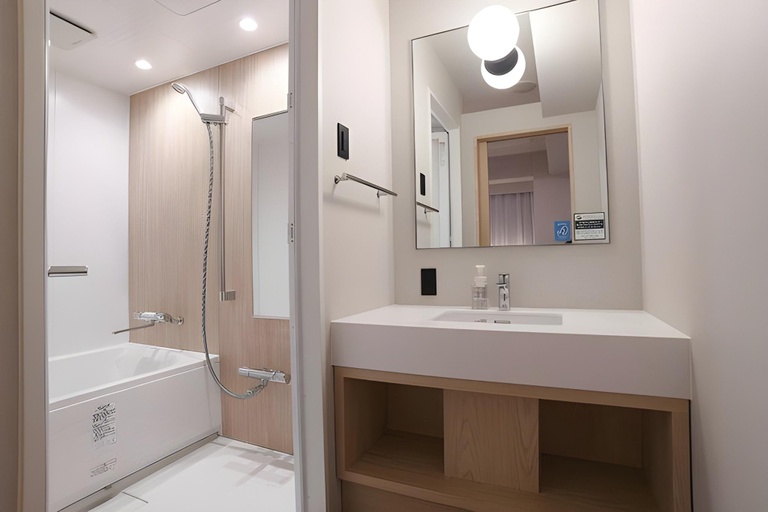 Bathroom 4, Washington R&B Hotel Otsukaeki Kitaguchi, Toshima