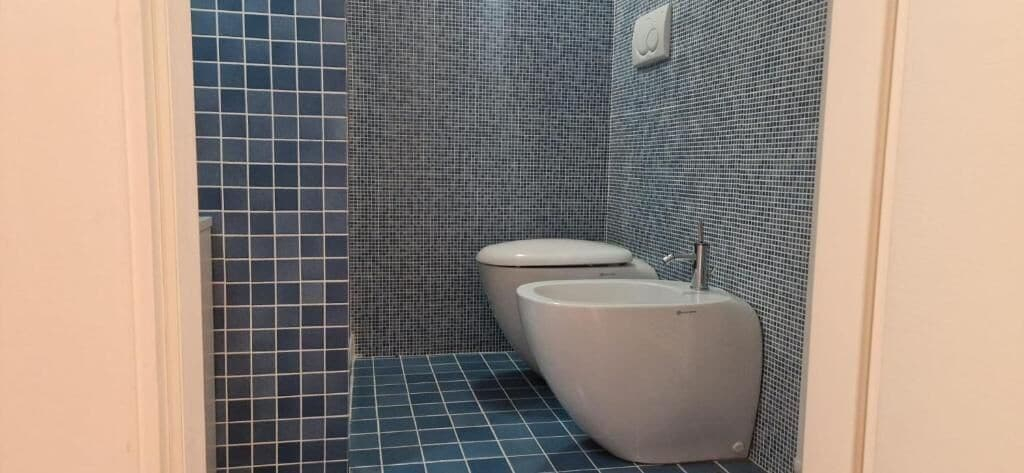Bathroom 2, Maison Michela Sorrento, Napoli