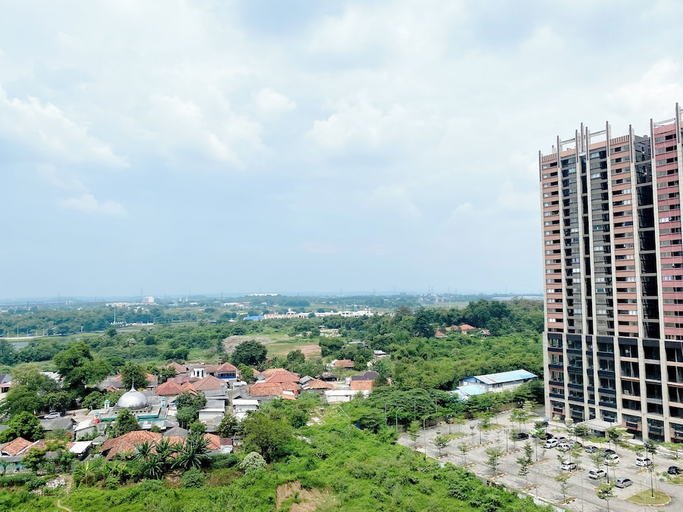 Exterior & Views 2, Comfortable And Spacious 3Br Meikarta Apartment, Cikarang