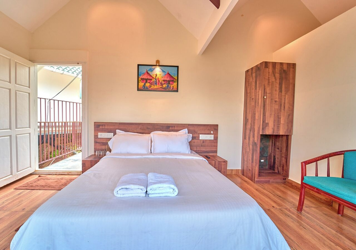 Room 4, Gardenia Kanthalloor by VOYE HOMES, Idukki