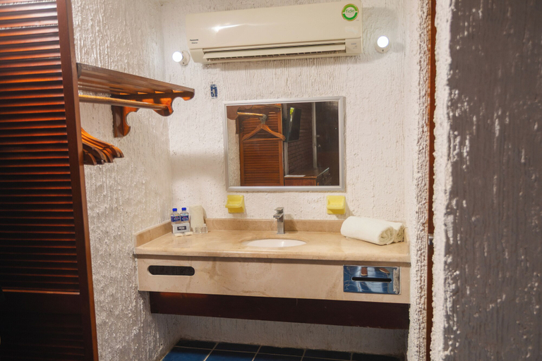 Bathroom 5, Hotel Plaza Palmas, Tuxpan