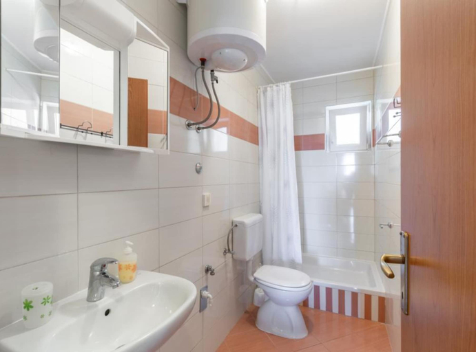 Bathroom 3, Apartment Pavlov, Baška Voda