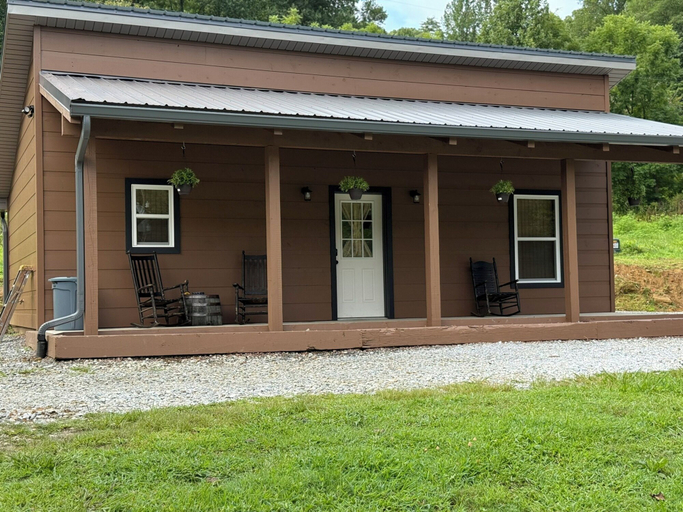 Front of property 4, Cozy Dragon's Nest Cabin Retreat, Graham