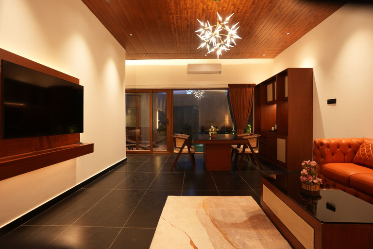 Interior, HF Pool Resorto, Kancheepuram
