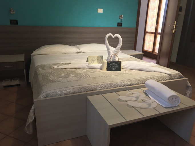Bedroom 3, Residenza Bibiena Deluxe, Mantua