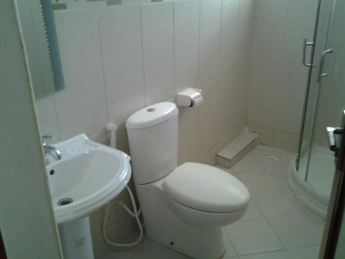 Bathroom 4, NEW POPEX HOTEL, Ilala