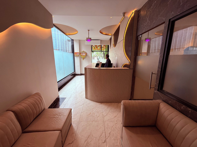 Reception 4, Hotel Melody NX, Thane