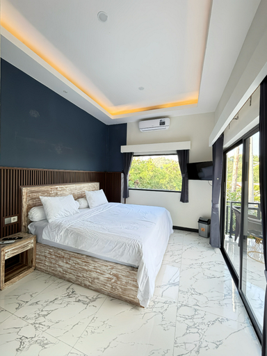 Others 2, Hostel Labuan ORA, Manggarai Barat