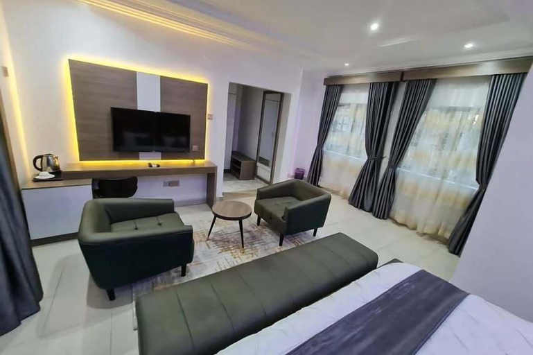 Room 5, T & Z MEMORIAL HOTEL, AbujaMun
